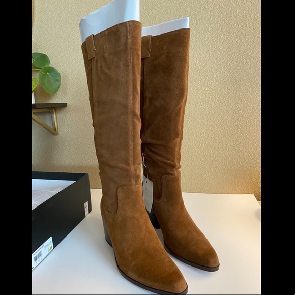 naturalizer wide calf